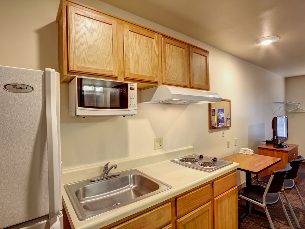 Extended Stay America Select Suites - Charleston - Ashley Phosphate Rd. North Charleston Exterior photo
